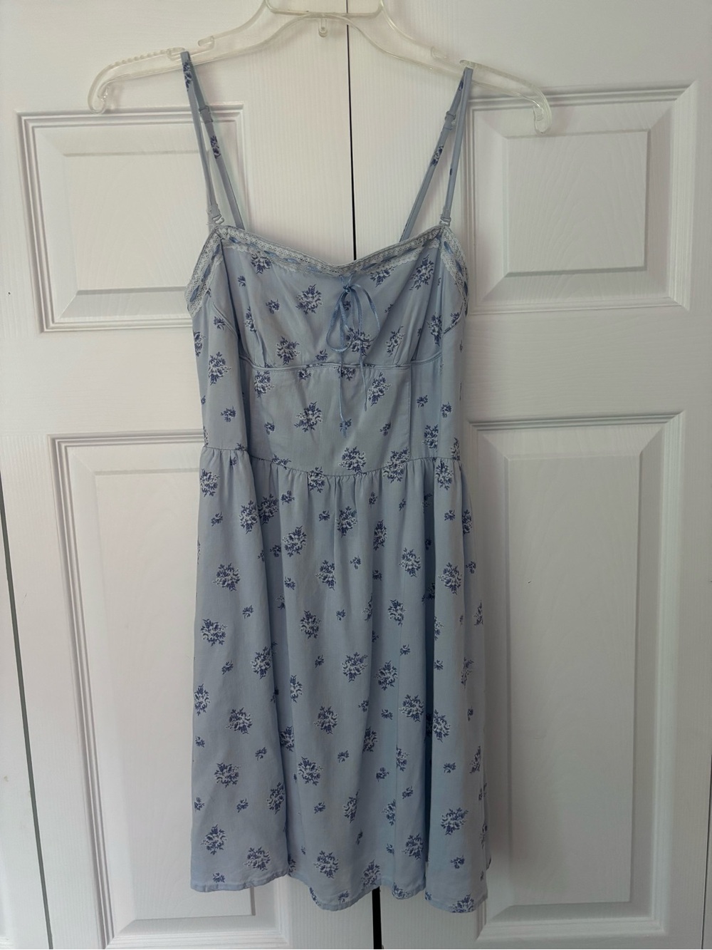 Aeropostale Light Blue Floral Spaghetti Strap Mini Dress